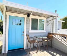 5 min to DWTN, BART & Park| Private Deck w/ View - Image 4