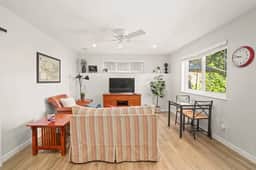 Suite Retreat | 1BD-1BTH Close to Downtown - Image 3