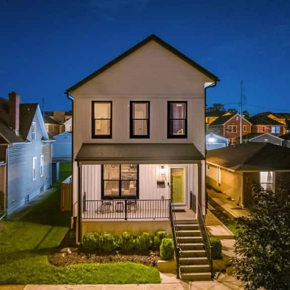 Buckeye North | 3BR 3.5BA w/ Hot Tub + Game Room - Image 1