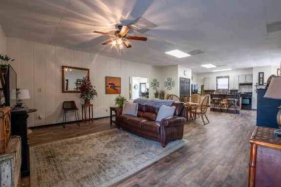 The Pickwick Perch | Cozy 2BD Near Lake - Image 4