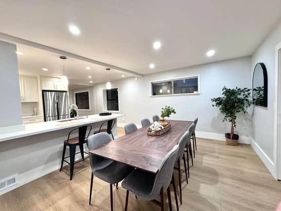 Urban Oasis | 3BD 2BTH Gorgeous Home - Image 3