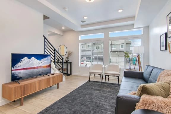 Modern Lehi Home | Sleeps 10 | Silicon Slopes - Image 1